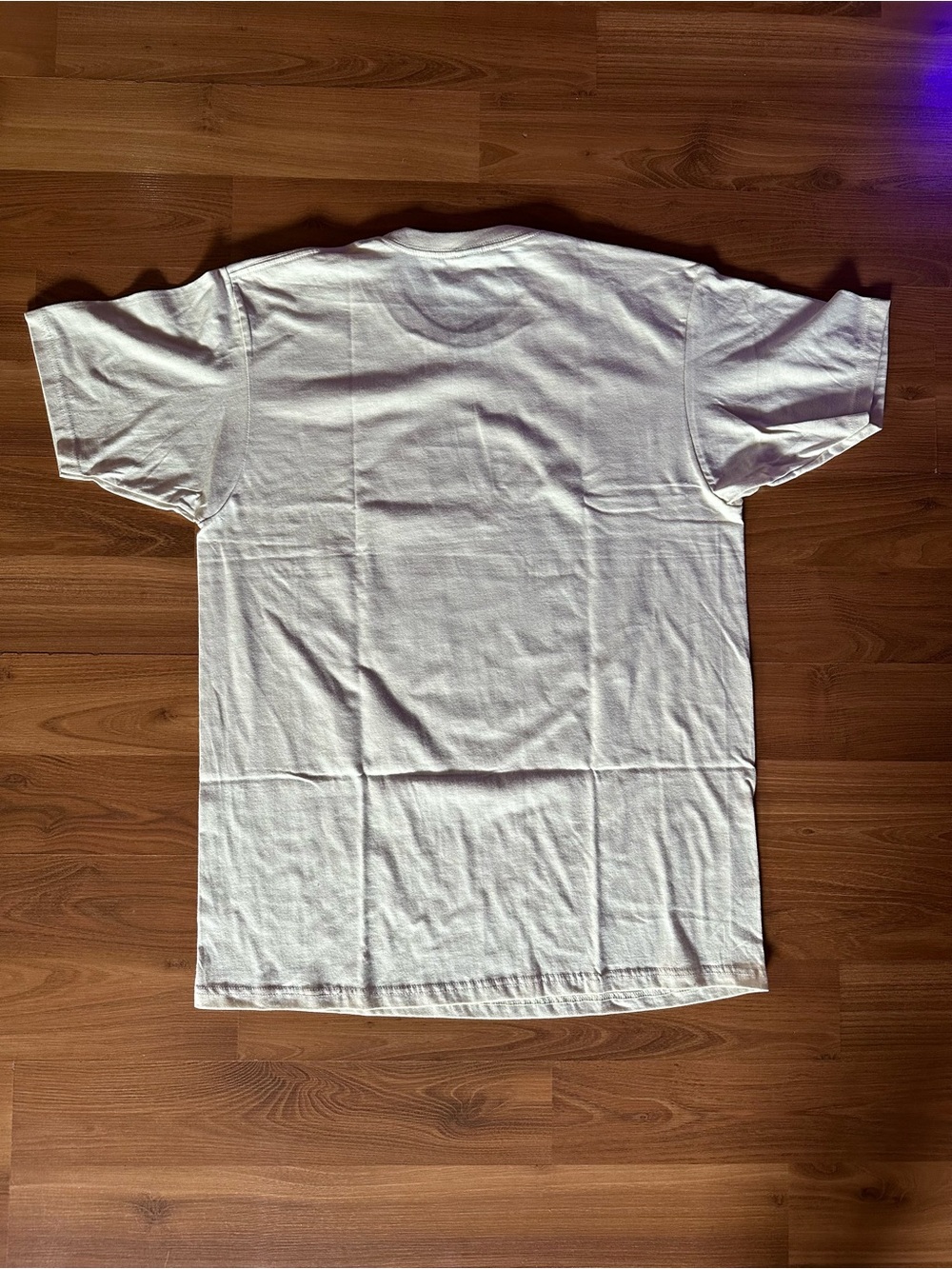 Hot Topic Cream Grateful Dead Jester Skeleton Graphic Tee - Picture 7 of 7